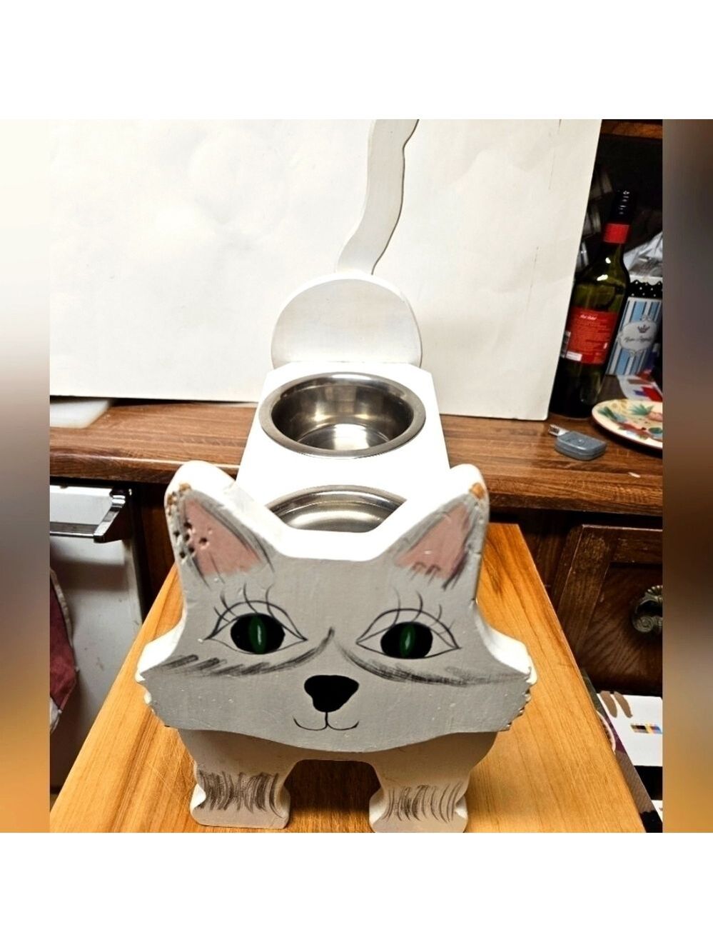 Vintage Wooden Cat Double Bowl Feeding Station